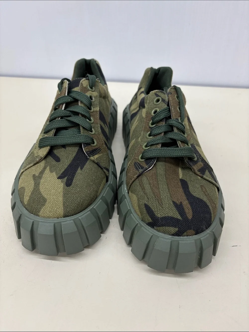 Camouflage Platform Sneakers - Olive Camo Womens Shoes NWOT